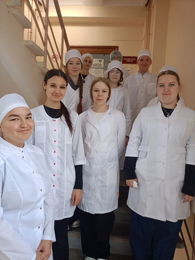 Студенты специальности «Сестринское дело» посетили Ульяновскую областную клиническую больницу