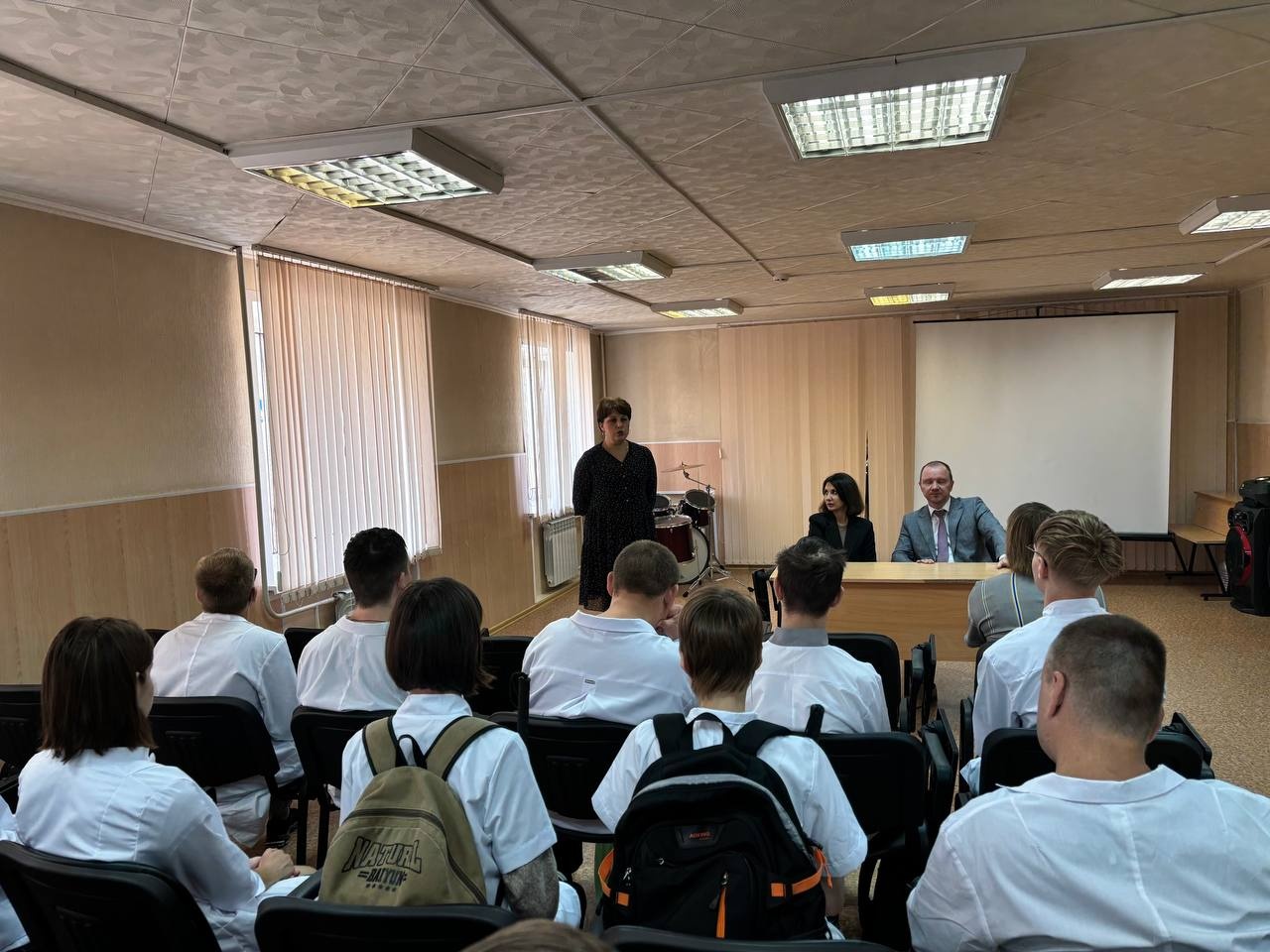 Встреча  студентов нового набора специальности «Медицинский массаж» с администрацией колледжа и председателем Ульяновской РО ВОС
