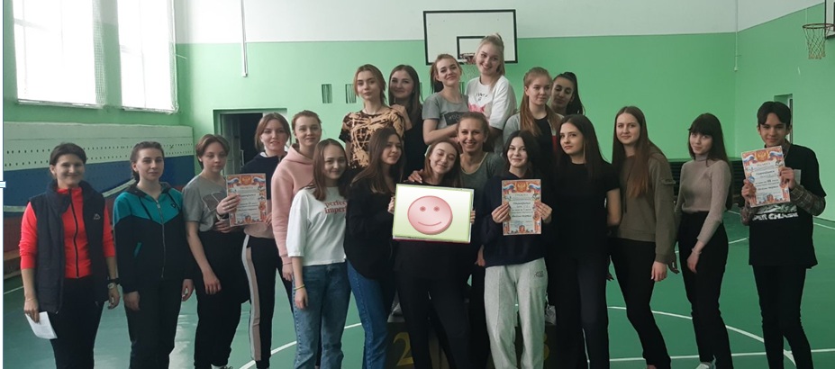 Декада специальностей «Сестринское дело» и «Лечебное дело».  Спортивное мероприятие «Веселые старты»