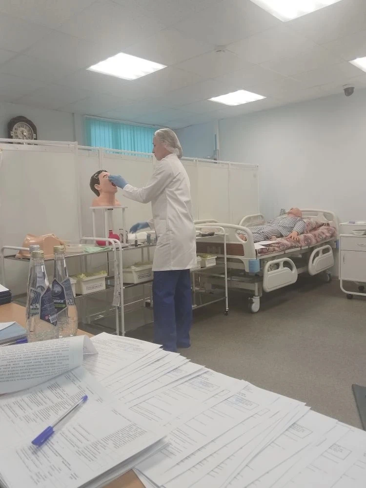 Государственная итоговая аттестация студентов Ульяновского фармацевтического колледжа С 16 по 17 февраля 2026 года на базе Ульяновского фармацевтического колледжа проходила государственная итоговая аттестация студентов специальности «Сестринское дело»