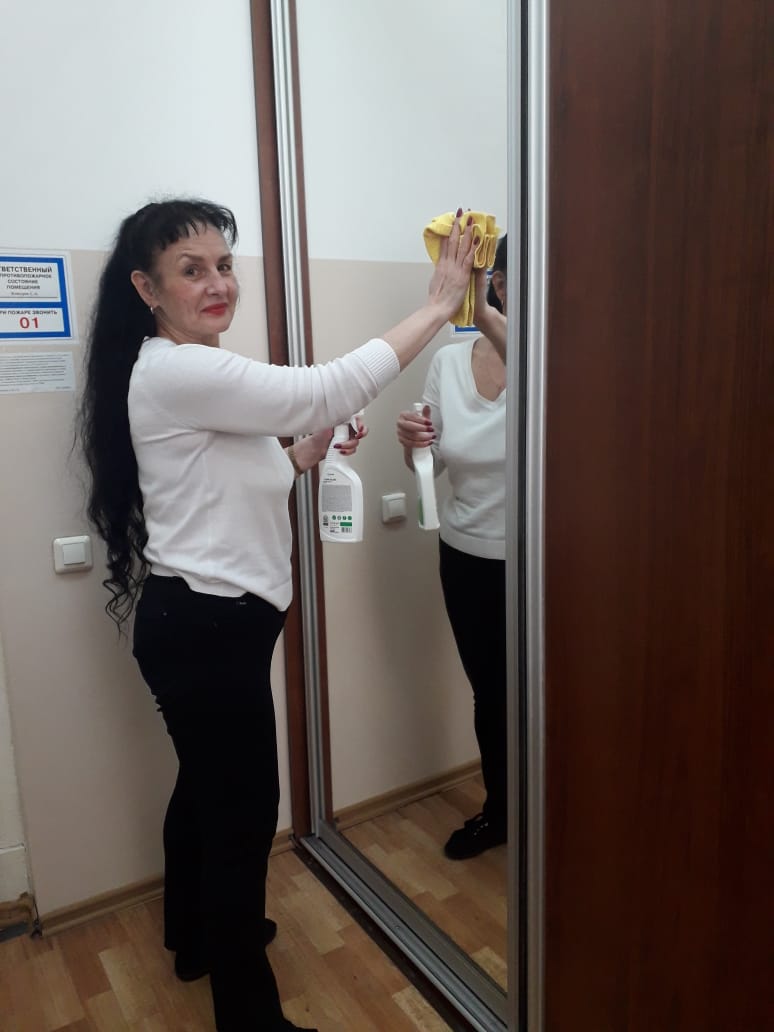 Субботник «Чистый колледж»