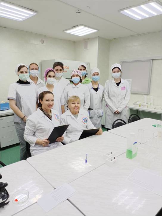 Отборочный  этап регионального чемпионата по профессиональному мастерству «Профессионалы» по компетенциям «Фармацевтика» и «Лабораторный медицинский анализ»