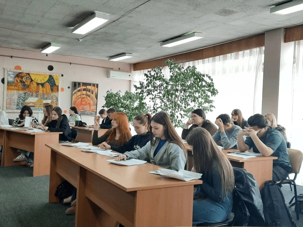 Студенты колледжа приняли участие в «Диктанте Победы»