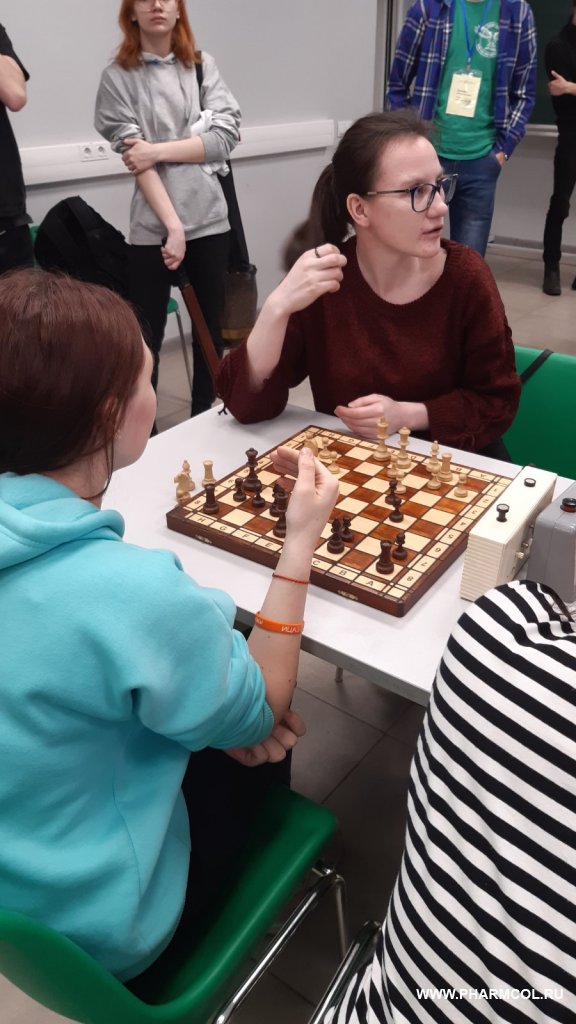Спартакиада. 2 место в соревнованиях по шахматам (девушки)