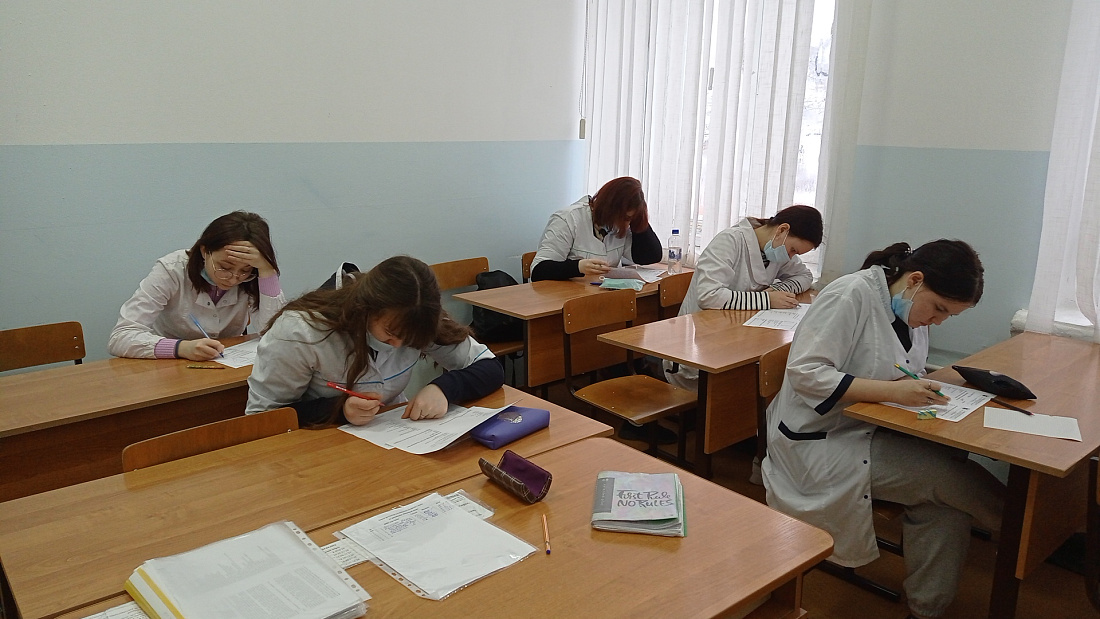 Декада  специальности «Лабораторная диагностика». Общеколледжная  Олимпиада по немецкому языку «Друзья немецкого языка»