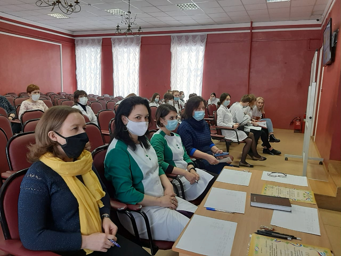 Декада специальностей «Сестринское дело» и «Лечебное дело». Научно-практическая конференция 