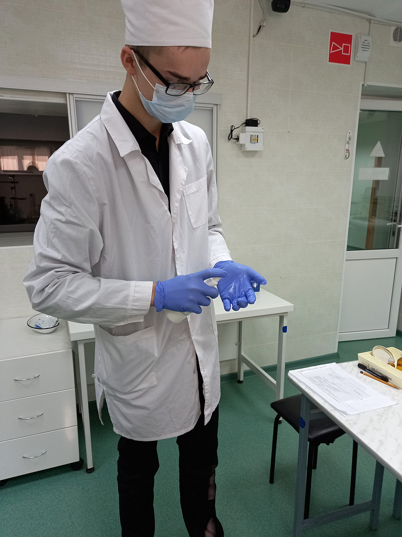 Начальный  этап  Х открытого регионального чемпионата «Молодые профессионалы» (WorldSkillsRussia) Ульяновской области  по компетенциям  «Лабораторный медицинский анализ»  и «Фармацевтика» 