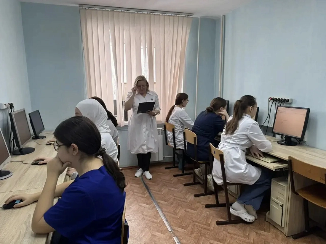 Декада специальностей «Сестринское дело», «Лечебное дело» и «Медицинский массаж» Олимпиада  по профессиональному модулю МДК 04.02.2 Сестринский уход при заболеваниях в терапии