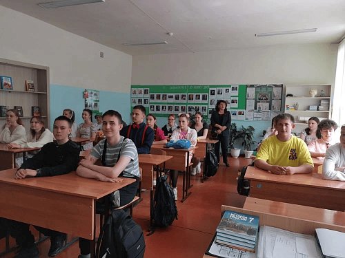 Центр карьеры. Профориентационная поездка преподавателей Ульяновского фармацевтического колледжа в Чердаклинский район
