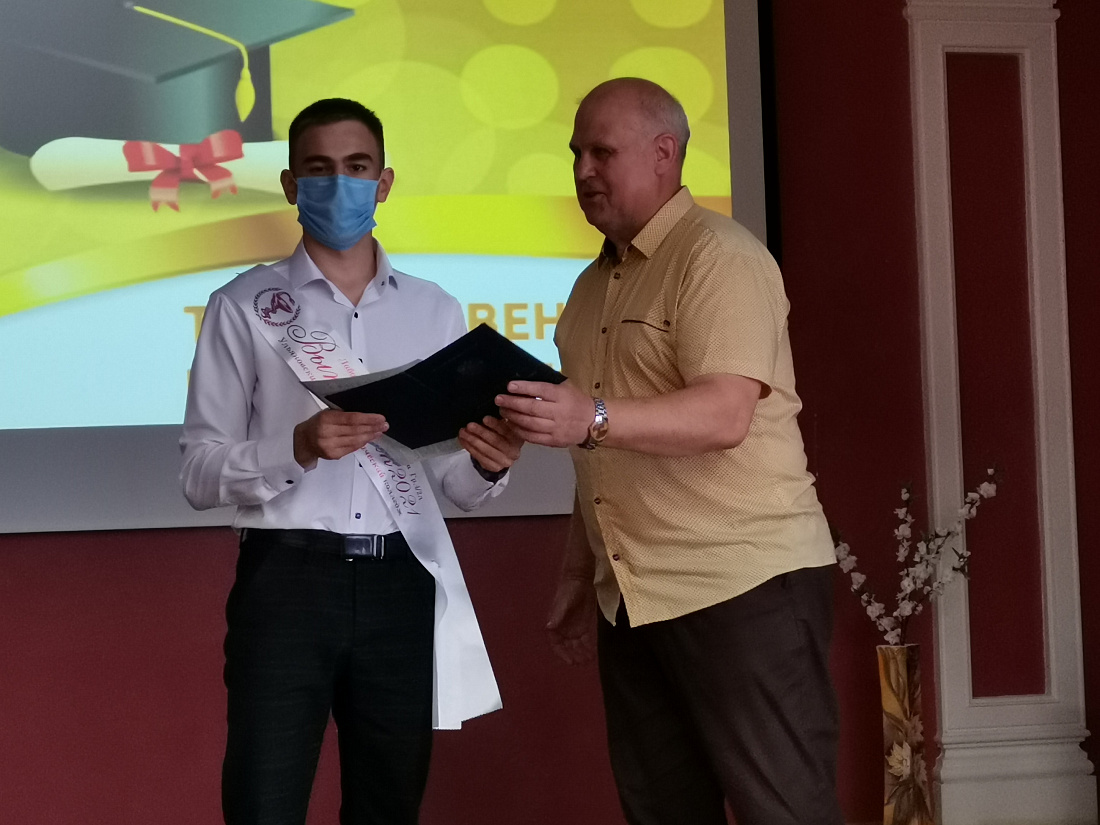  Вручение дипломов выпускникам колледжа 2021