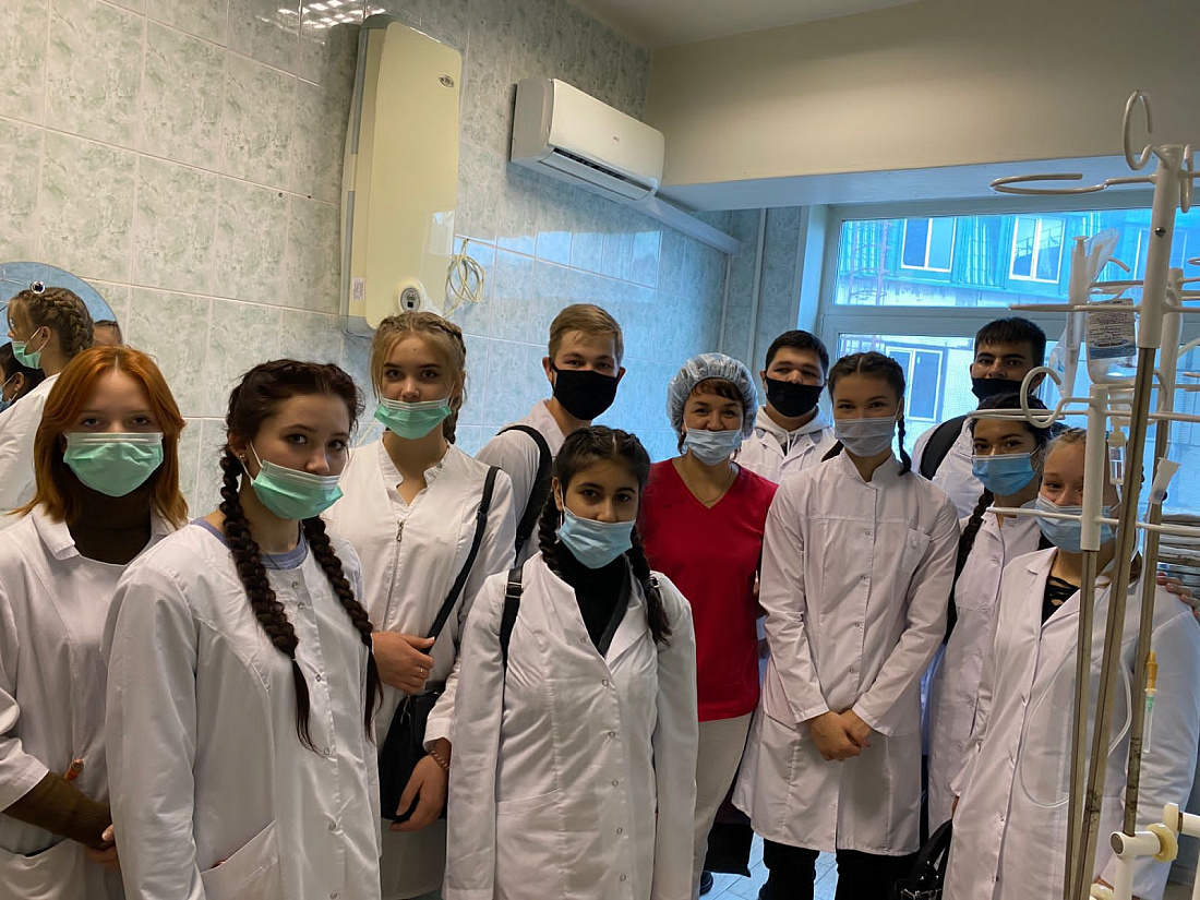 Мероприятие, посвящённое празднованию Дня среднего профессионального образования «Погружение в профессию»