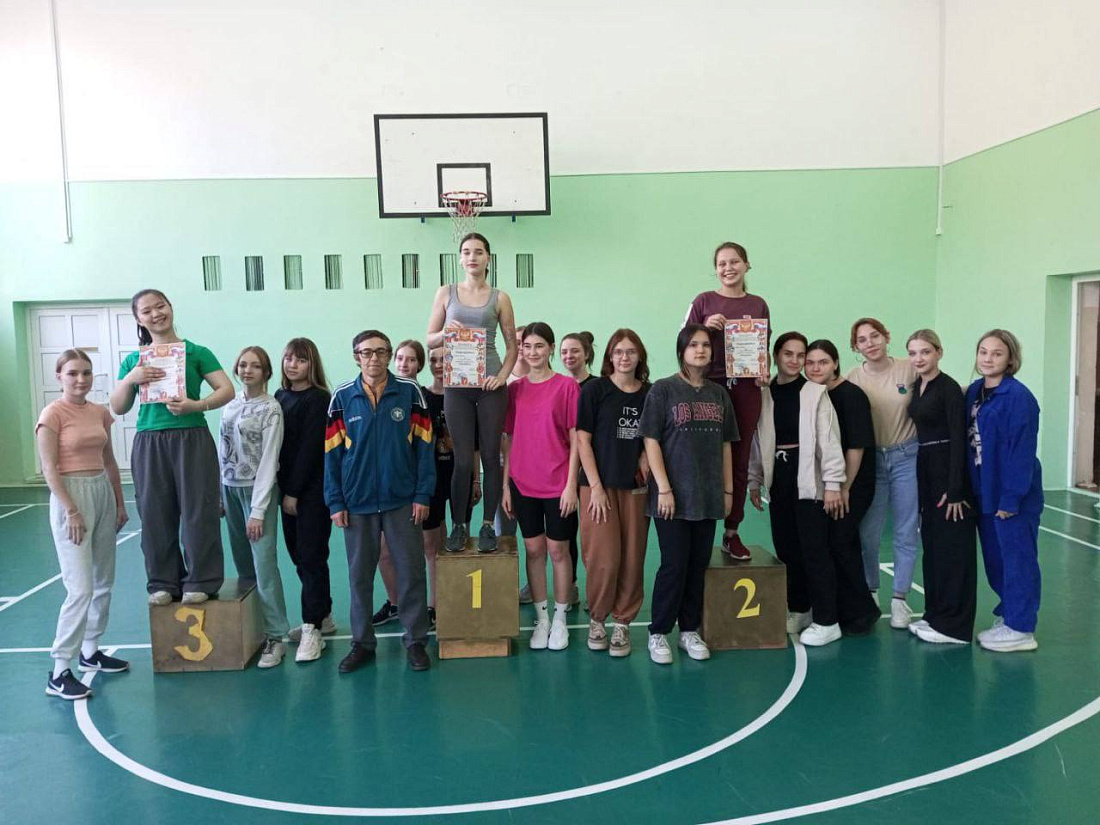 Спортивные  соревнования по пионерболу