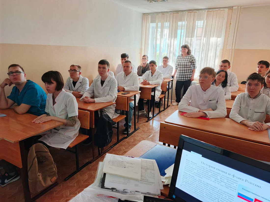 Первая встреча студентов-первокурсников с классными руководителями