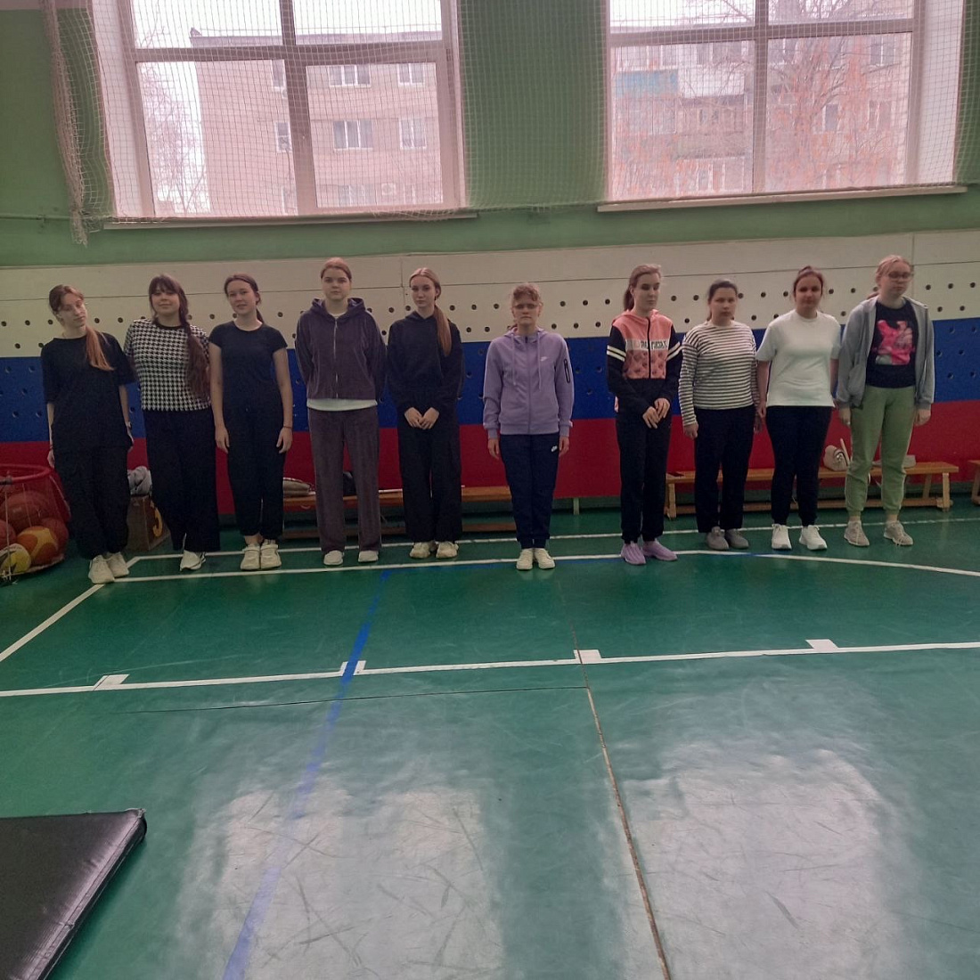 Спортивные  соревнования «А, ну-ка, девушки!»