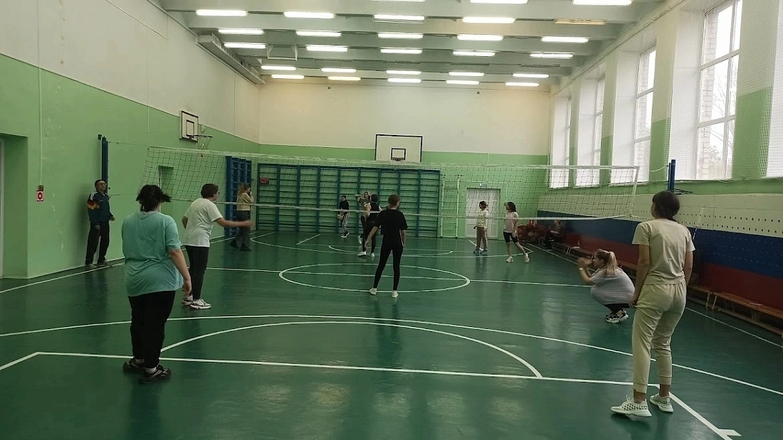 Соревнования  по пионерболу