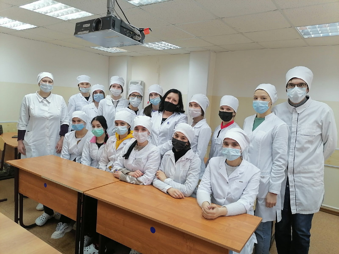 Декада специальностей «Сестринское дело», «Лечебное дело», «Медицинский массаж».  Олимпиада  «Сестринский уход при заболеваниях в терапии» 