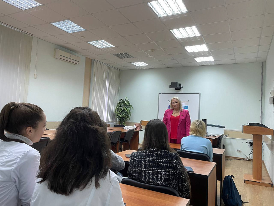 Встреча  с председателем Ульяновской региональной общественной организации помощи родителям и детям «Совет родителей»