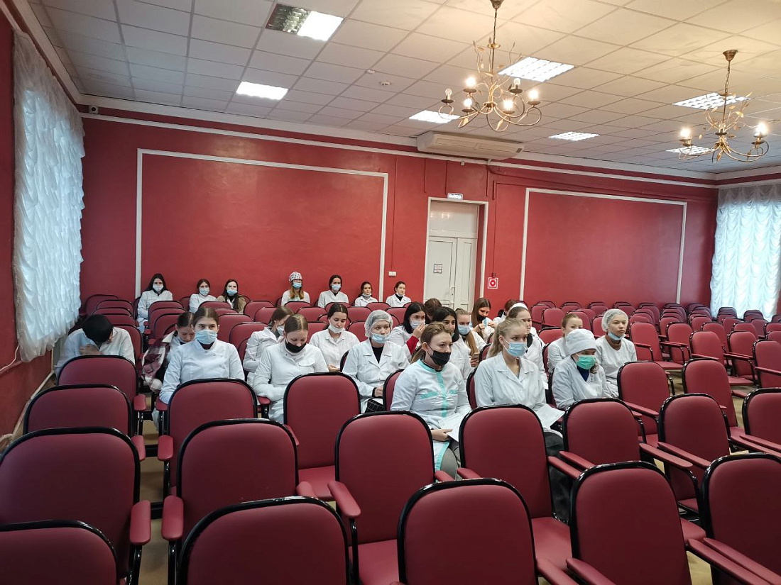 Служба содействия трудоустройства выпускников. Встреча с представителем УлГПУ