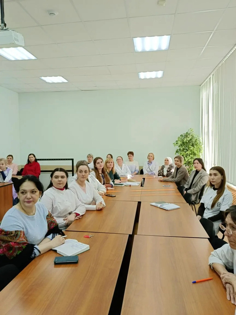 Занятие в Школе педагогического мастерства