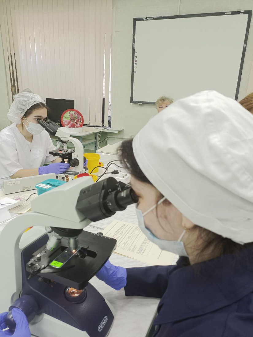 Региональный   этап Всероссийского чемпионатного движения по профессиональному мастерству «Профессионалы». Соревнования по компетенциям «Фармацевтика» и «Лабораторный медицинский анализ».  2-ой день.