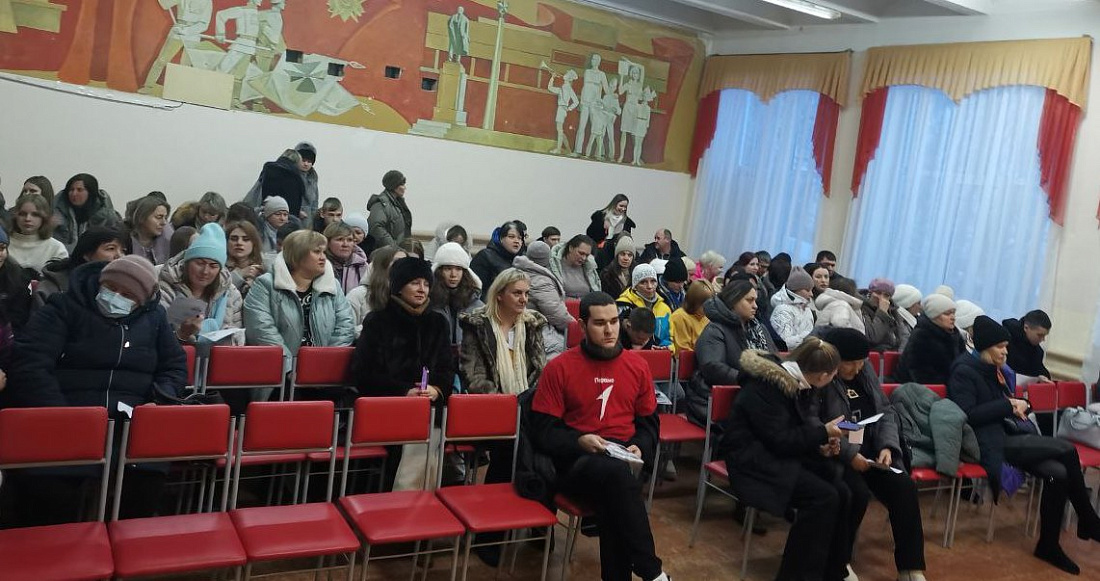 Профориентационный выезд  в МОУ Новоульяновская средняя школа  №1 