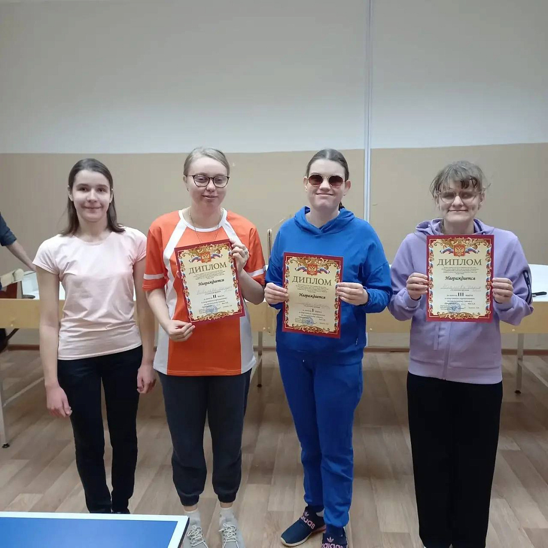 Декада  инвалидов. Спортивные  соревнования по настольному теннису