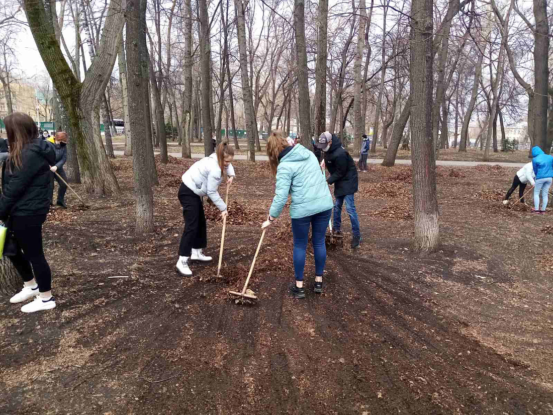 Субботник «Чистый колледж»