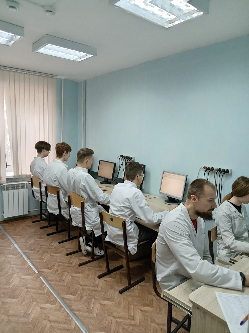 Декада  специальностей «Сестринское дело» и  «Лечебное дело».  Проведена  комплексная олимпиада