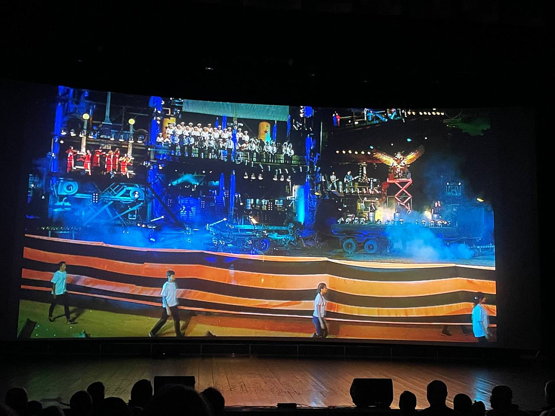 Всероссийский просветительский проект Знание. Кино. Студенты  посетили показ фильма «Русский реактор»