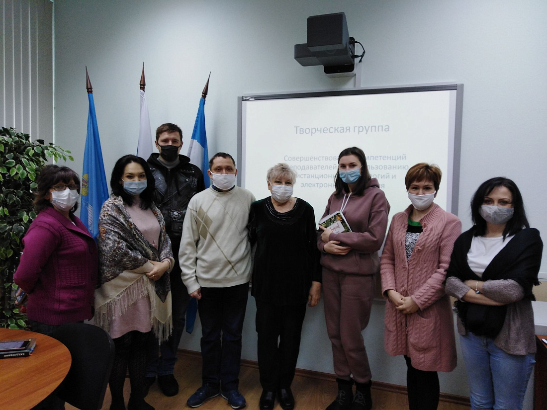 Заседание в творческой группе преподавателей на тему «Совершенствование компетенций преподавателей по использованию дистанционных технологий и электронного обучения»