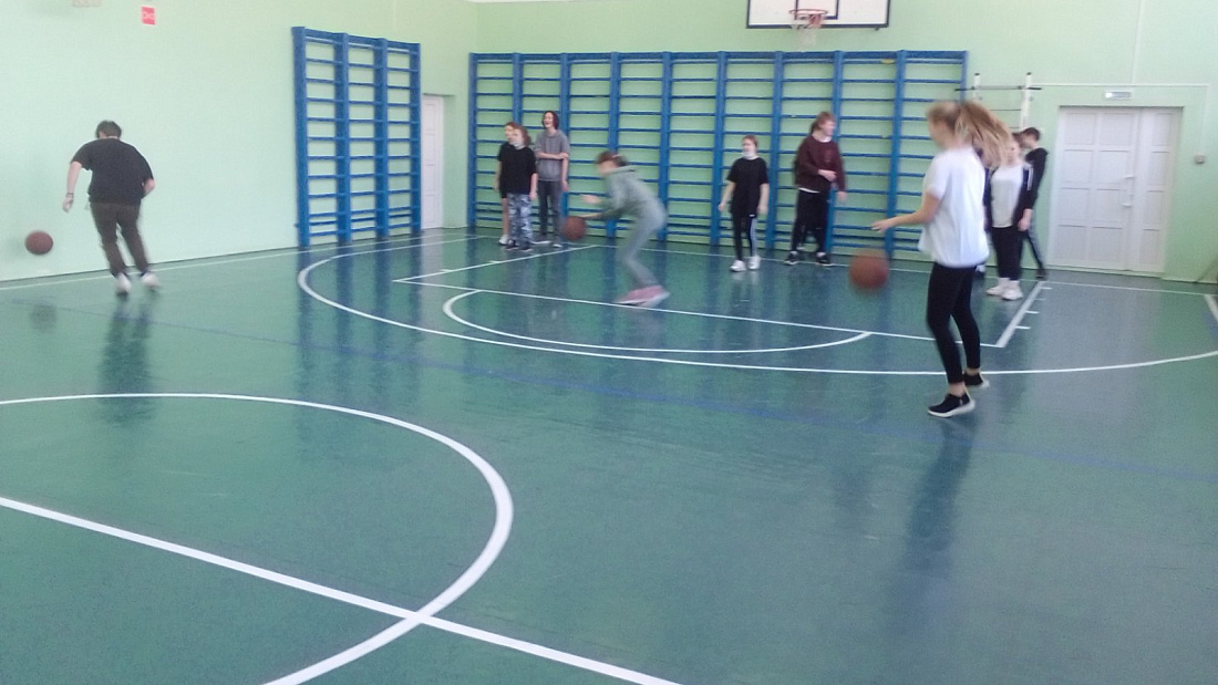 Декада  специальности «Лабораторная диагностика». Соревнования  «Веселые старты»