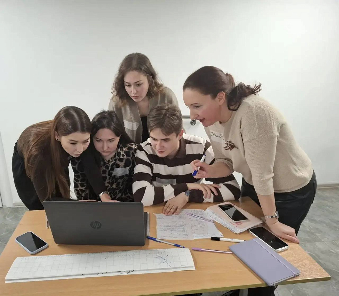 Наши преподаватели — финалисты областного конкурса методических разработок!