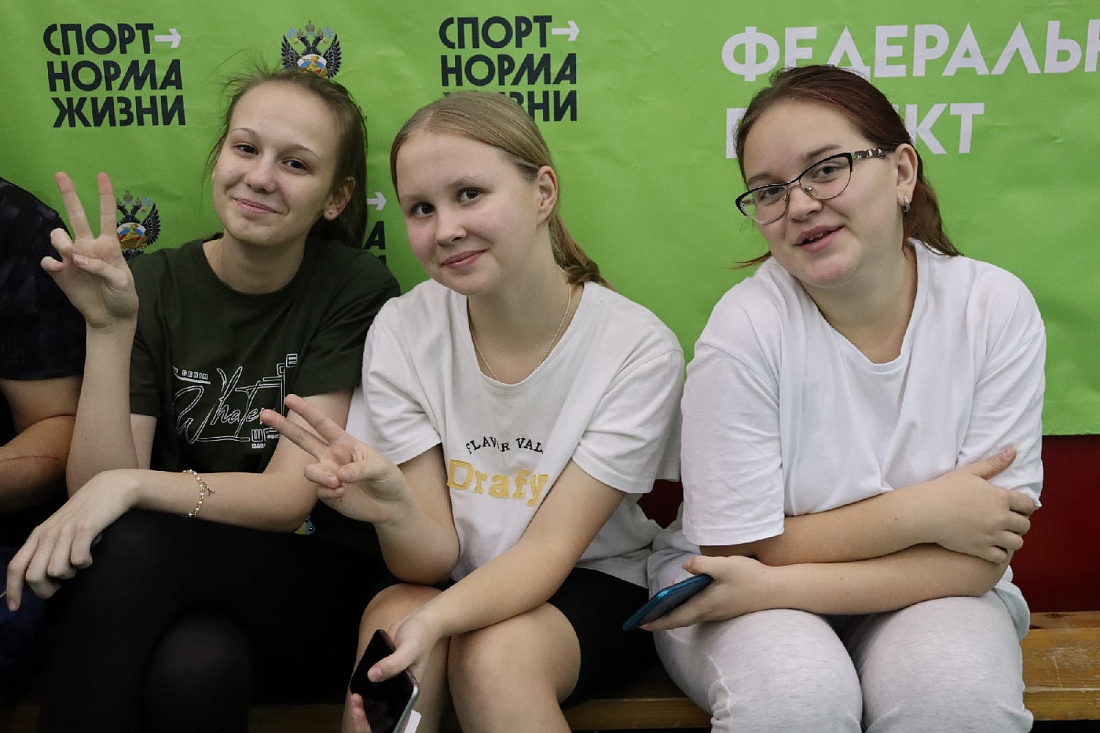 Товарищеские  соревнования по волейболу среди студентов с ограниченными возможностями по слуху