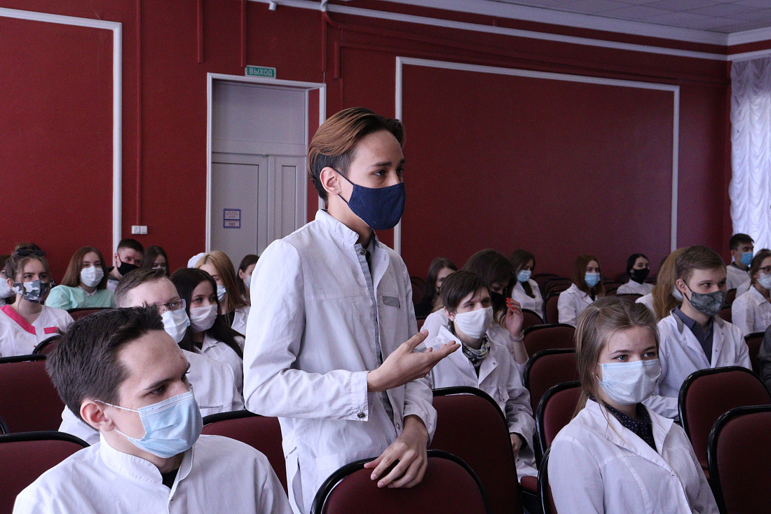 Парламентский урок. Встреча с депутатом Государственной Думы Куринным А.В.