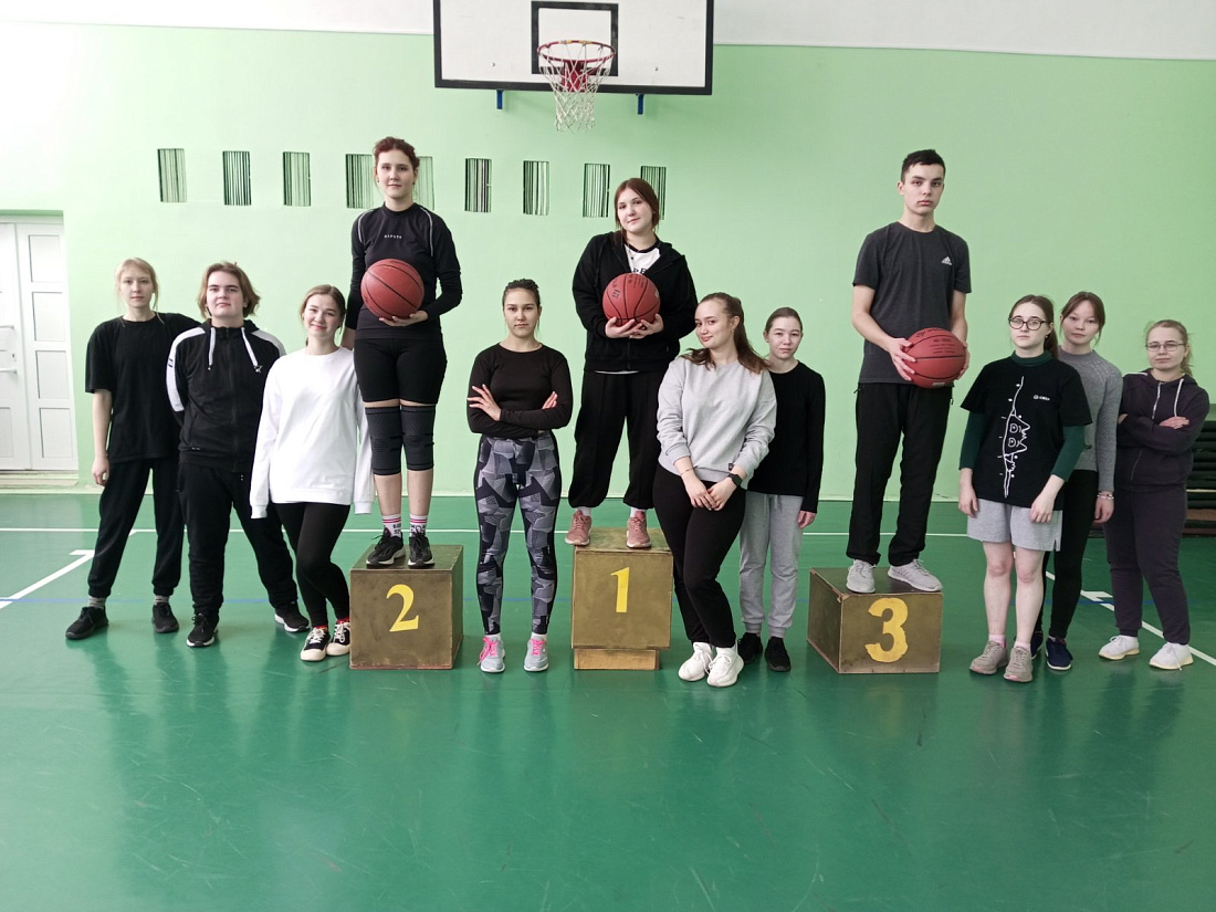 Декада специальностей «Лабораторная диагностика» и «Медицинский массаж». «Веселые старты»