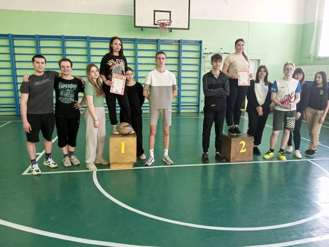 Месячник  ЗОЖ.  Соревнования  по волейболу