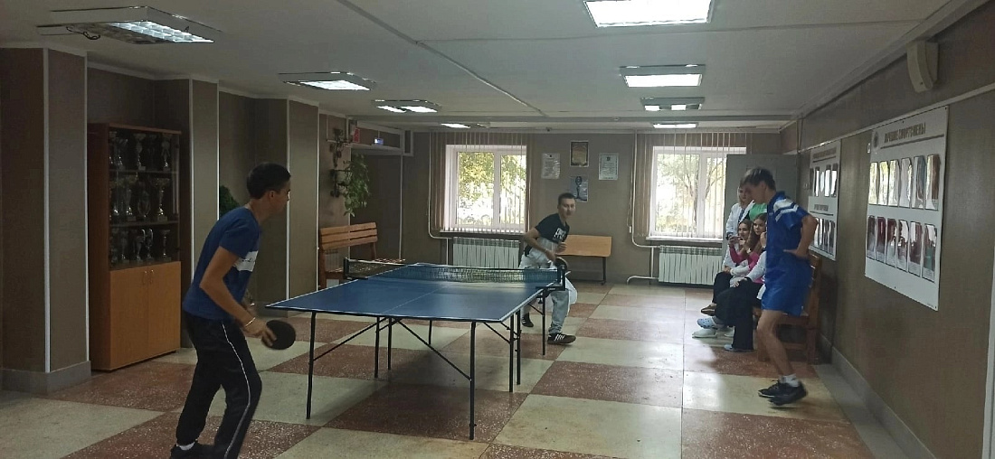 Соревнования по настольному теннису 