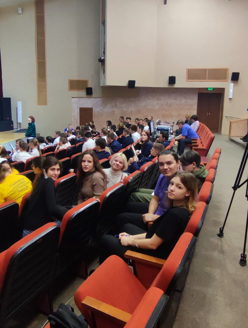 Открытый чемпионат  Ульяновской области среди команд студентов профессиональных образовательных организаций по играм «Что? Где? Когда?» и «Брейн-ринг» на тему «География»