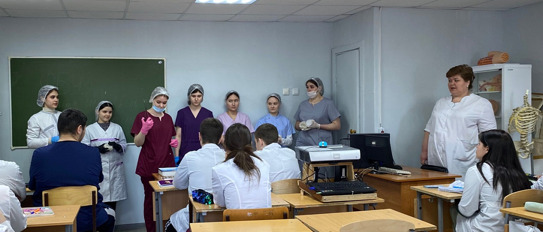 Декада специальностей «Сестринское дело» и «Лечебное дело».  Организационно-деятельная игра «Мастерская старшекурсника»