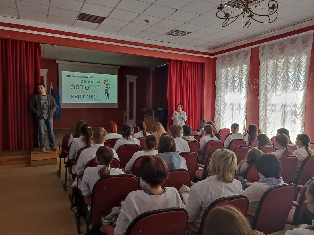 Месячника  ЗОЖ.  Беседы со студентами