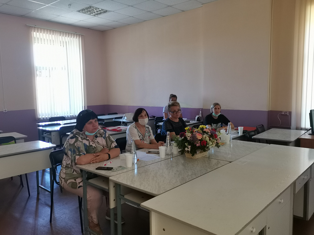 Идет защита   дипломных проектов