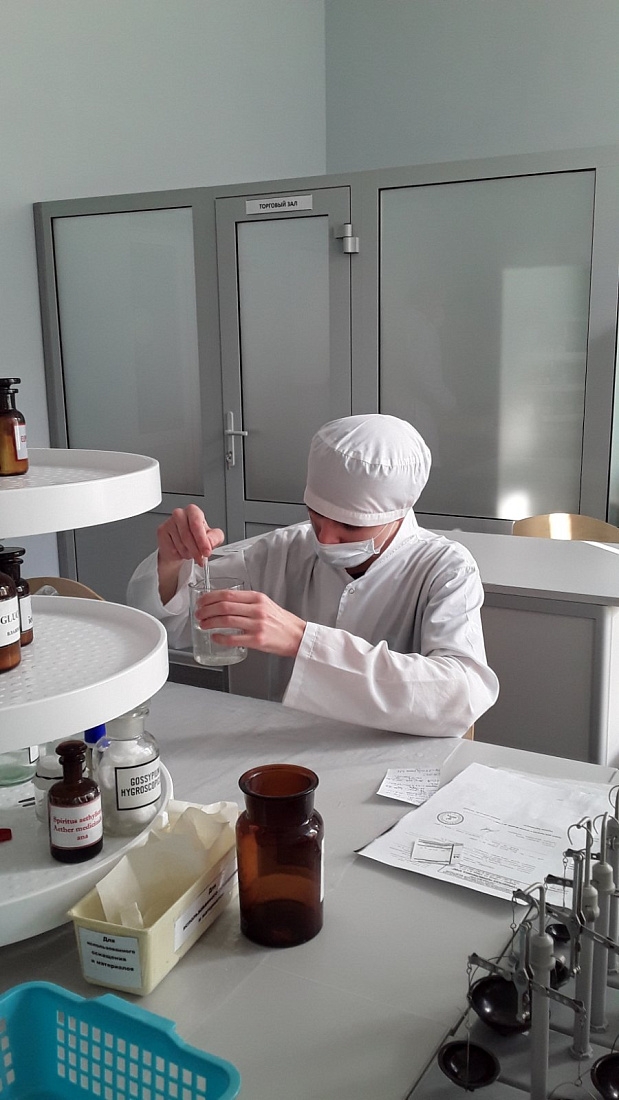 Начальный  этап  Х открытого регионального чемпионата «Молодые профессионалы» (WorldSkillsRussia) Ульяновской области  по компетенциям  «Лабораторный медицинский анализ»  и «Фармацевтика» 