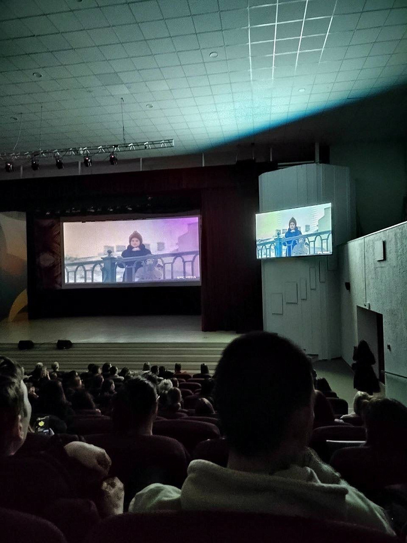 Творческая  встреча с режиссером художественного фильма «Крик тишины» Владимиром Потаповым 