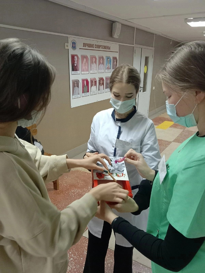 Акция "Обменяй сигаретку на конфету"