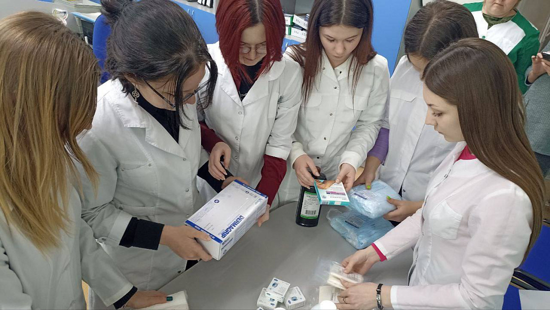 СБОР ГУМАНИТАРНОЙ ПОМОЩИ ПРОДОЛЖАЕТСЯ 