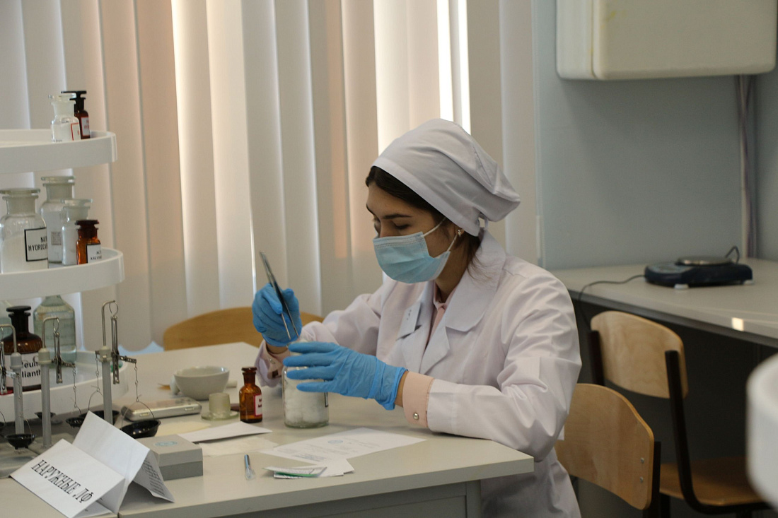 IX региональный чемпионат WorldSkills Russia «Молодые профессионалы». Компетенция «Фармацевтика»