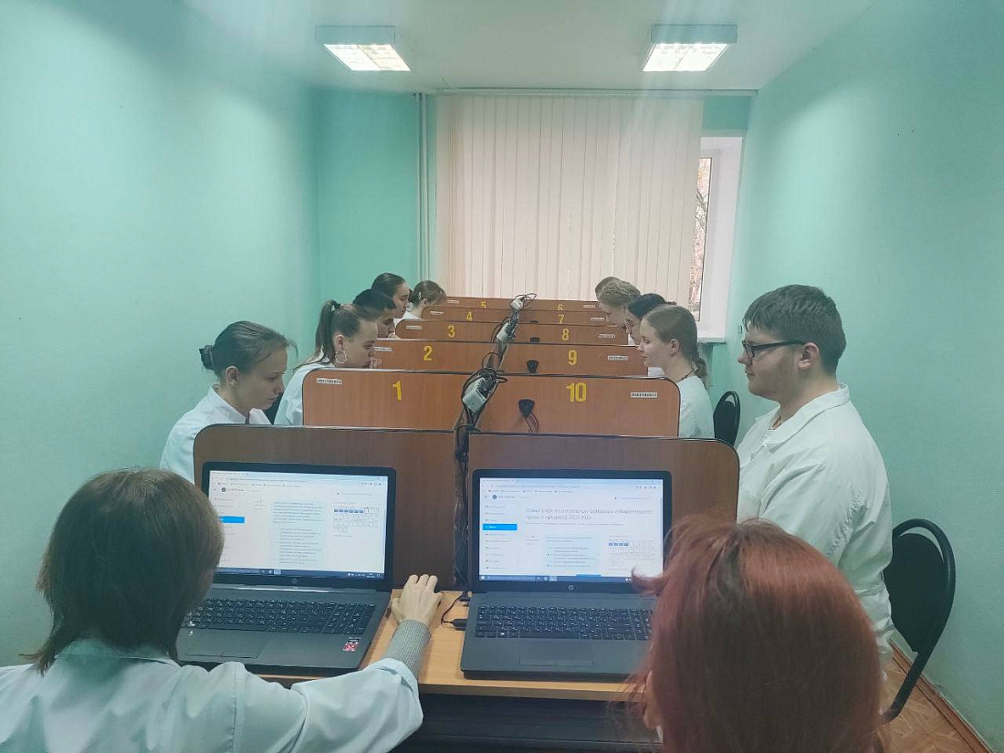 Студенты  приняли участие в олимпиаде по избирательному праву