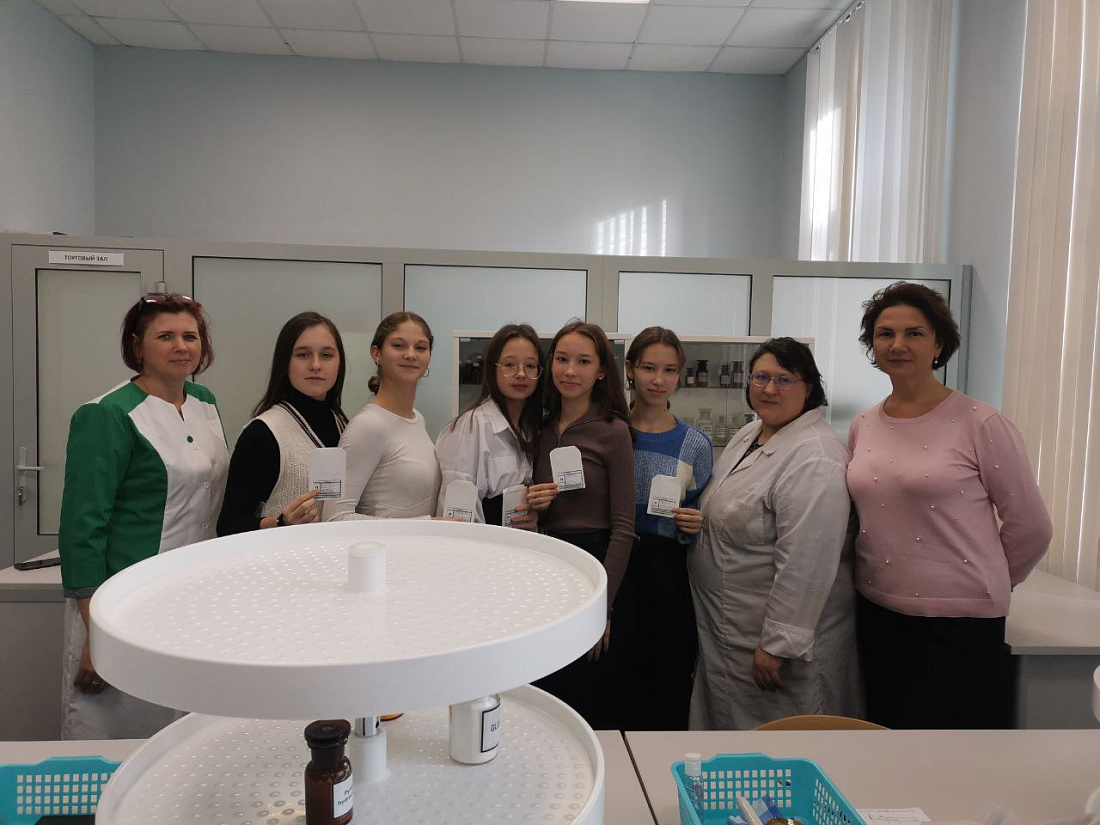 Федеральный проект «Билет в будущее». Профессиональная  проба «Фармацевт» 