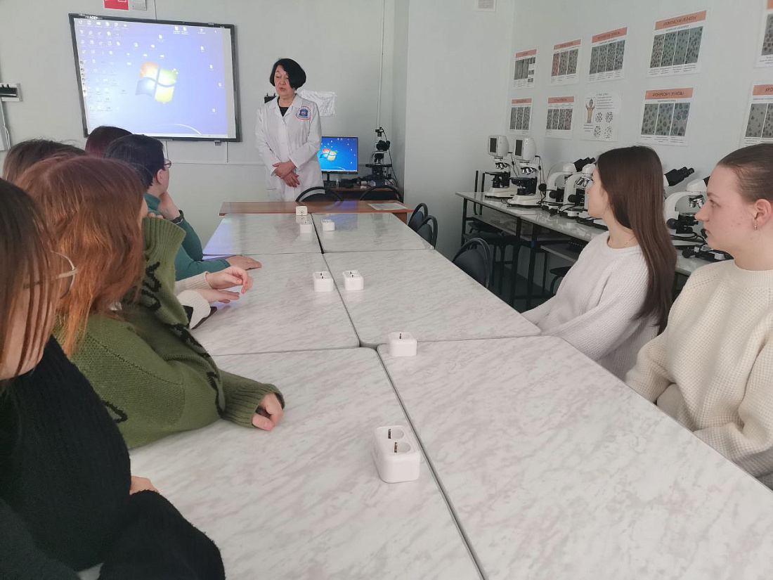 Региональный этап чемпионата Ульяновской области  «Профессионалы». Работа профориентационных площадок ФГБ ПОУ «УФК» Минздрава России.