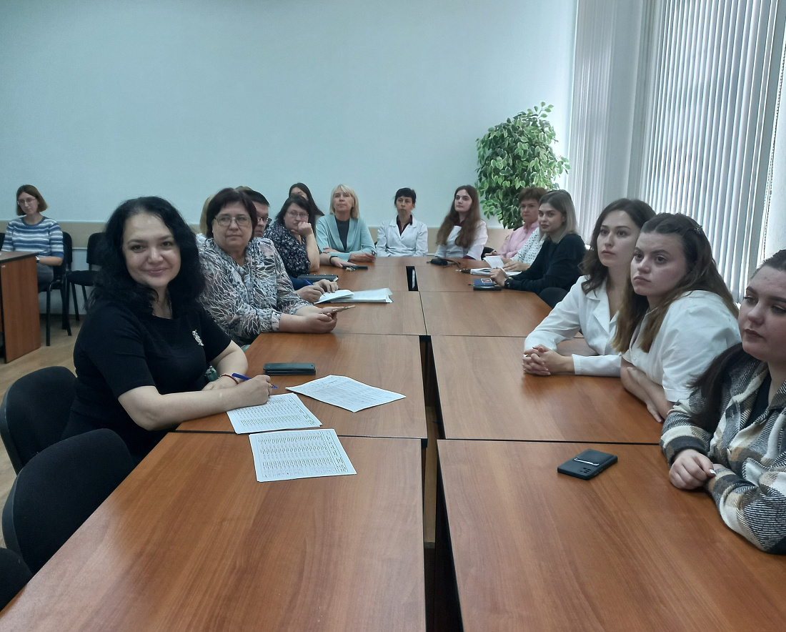 «Школа педагогического мастерства: как нейросети помогают преподавателям»